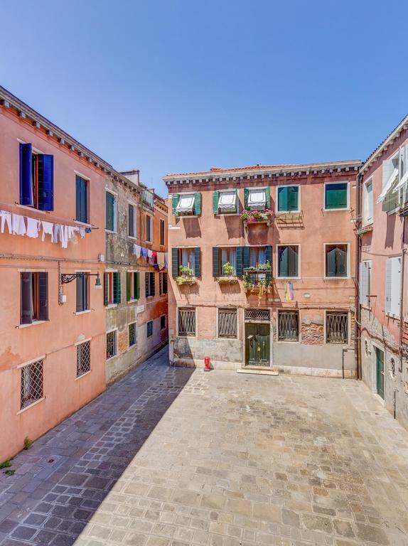 Ca' Derai Apartment Venice Room photo